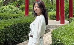 美女薄情馆无限看图